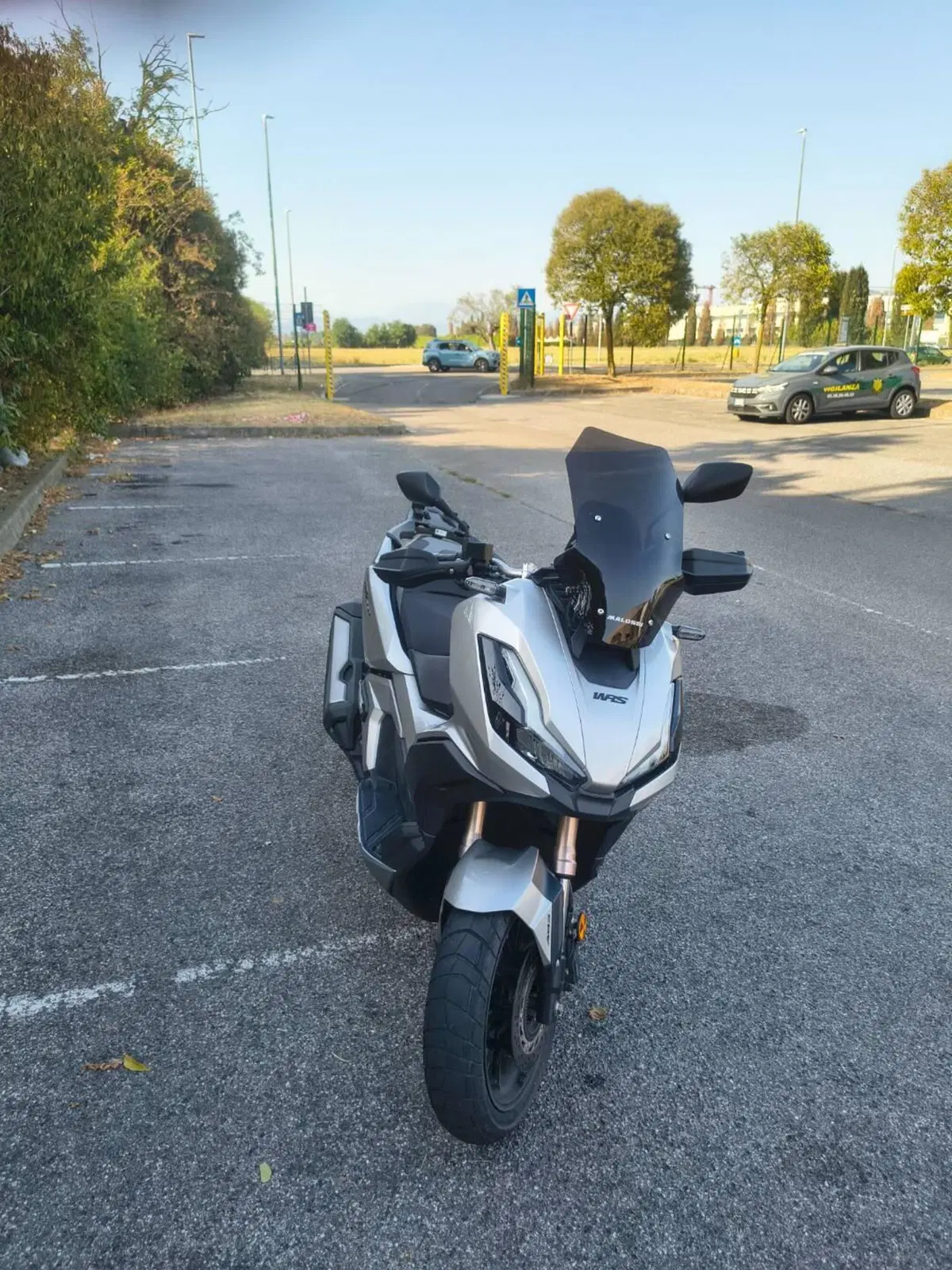 Honda ADV 350 (2022 - 24) (4)
