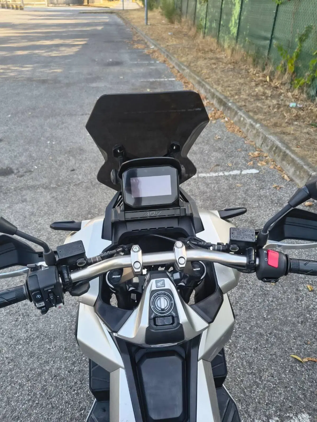 Honda ADV 350 (2022 - 24) (10)