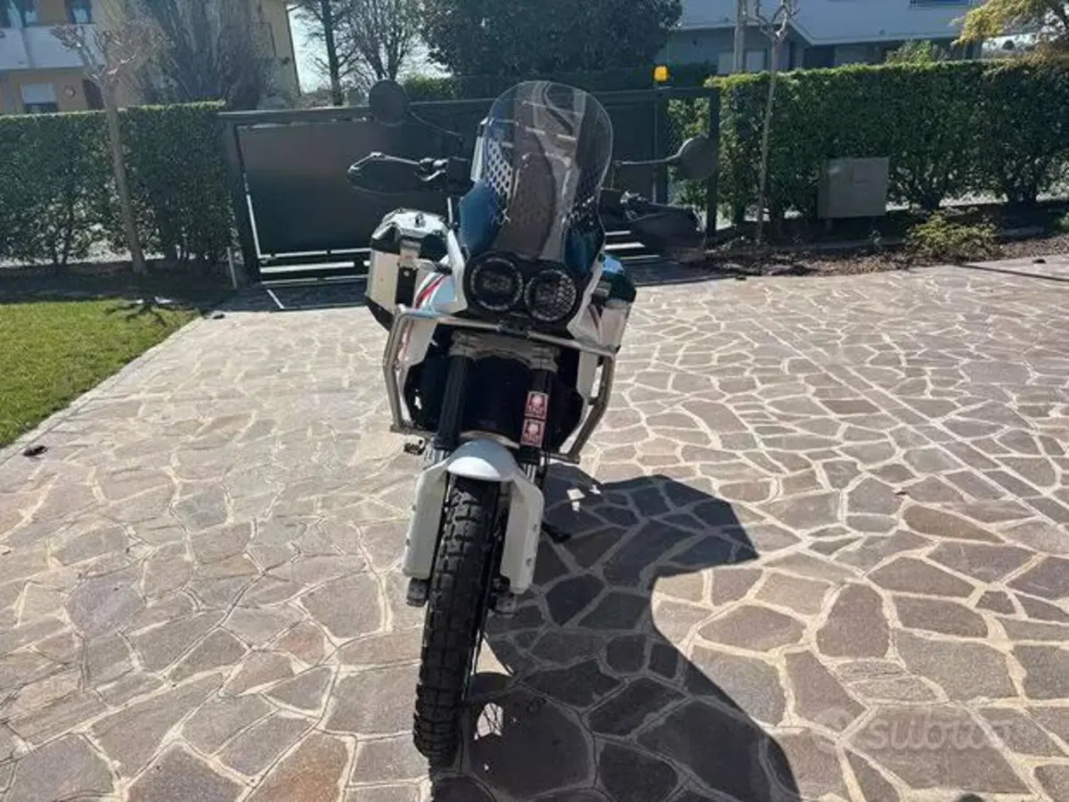 Ducati DesertX (2022 - 25) (3)