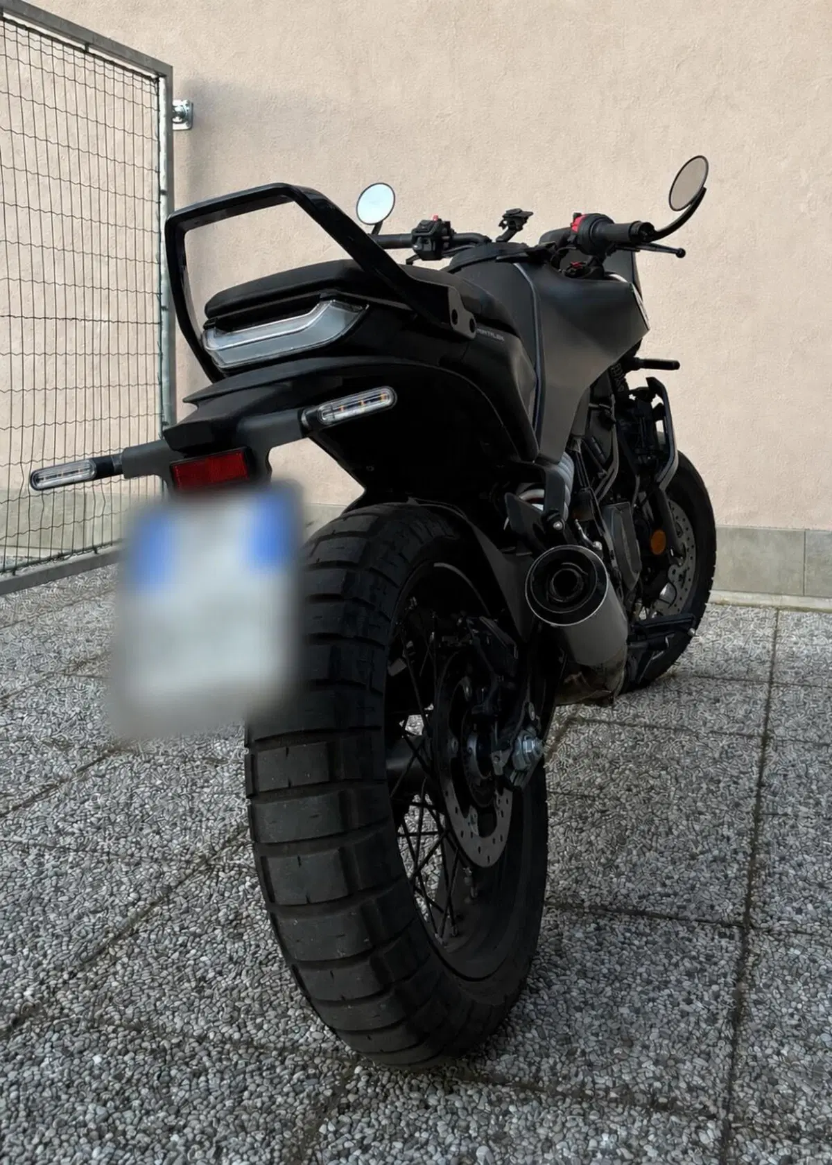 Husqvarna Svartpilen 401 (2024 - 26) (4)