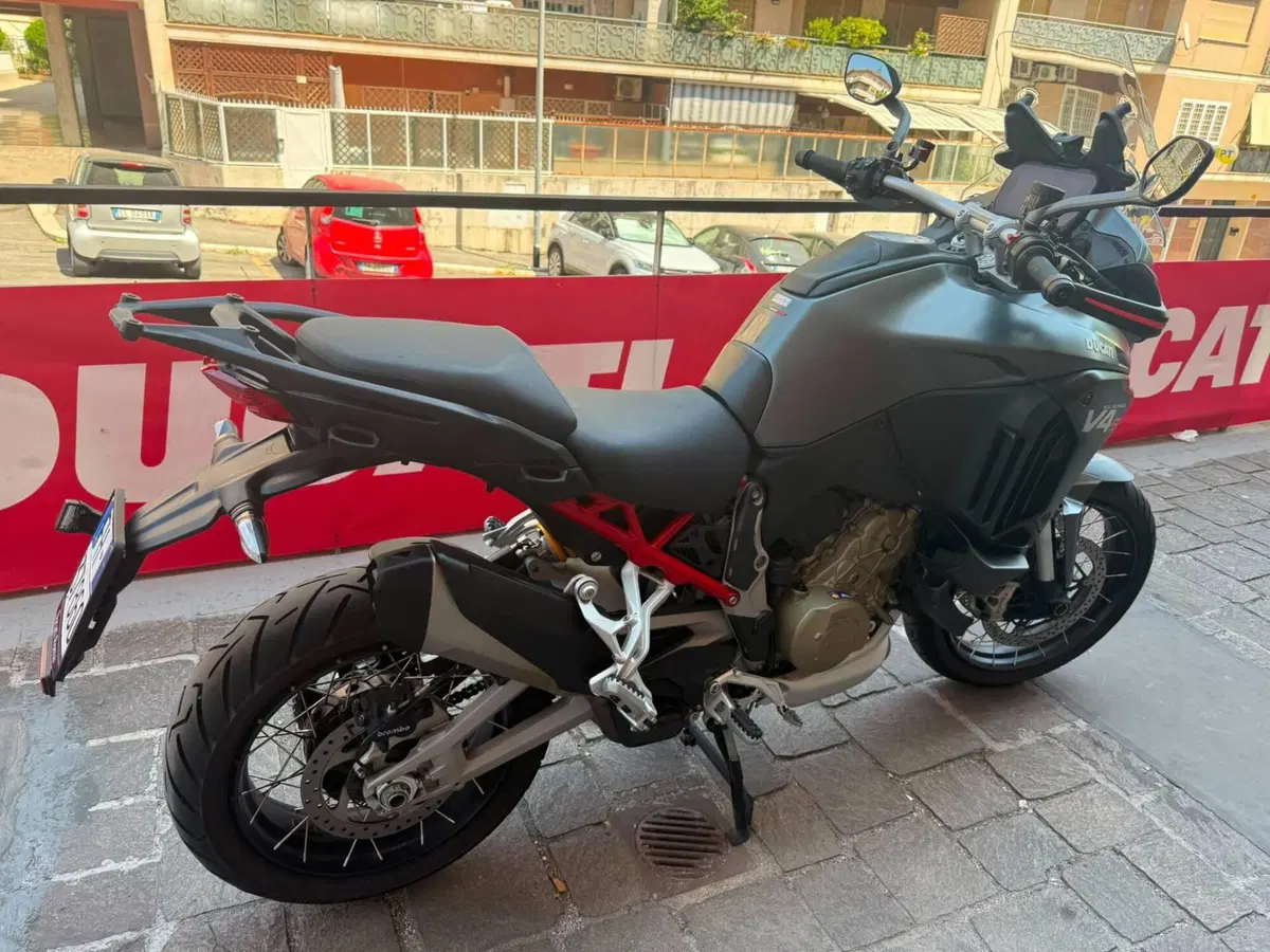 Ducati Multistrada V4 S (2021 - 24) (4)