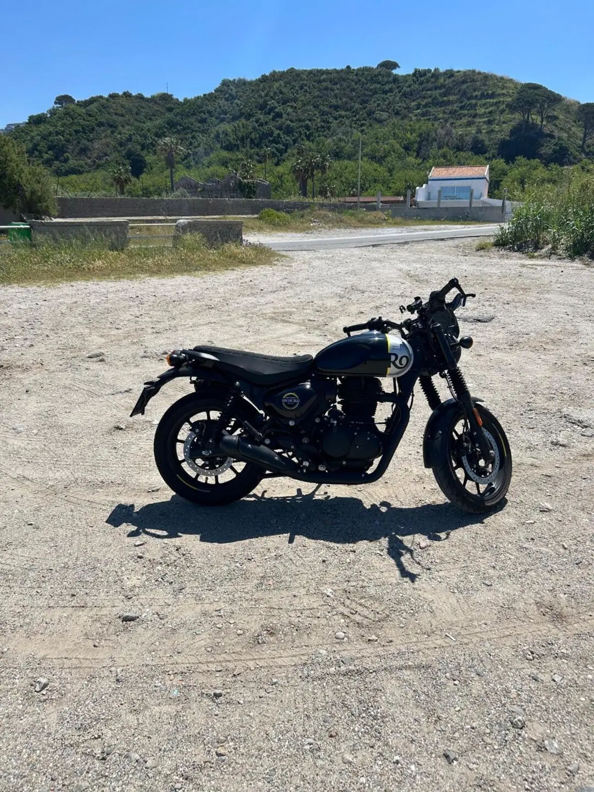 Royal Enfield HNTR 350 (2022 - 26) (3)