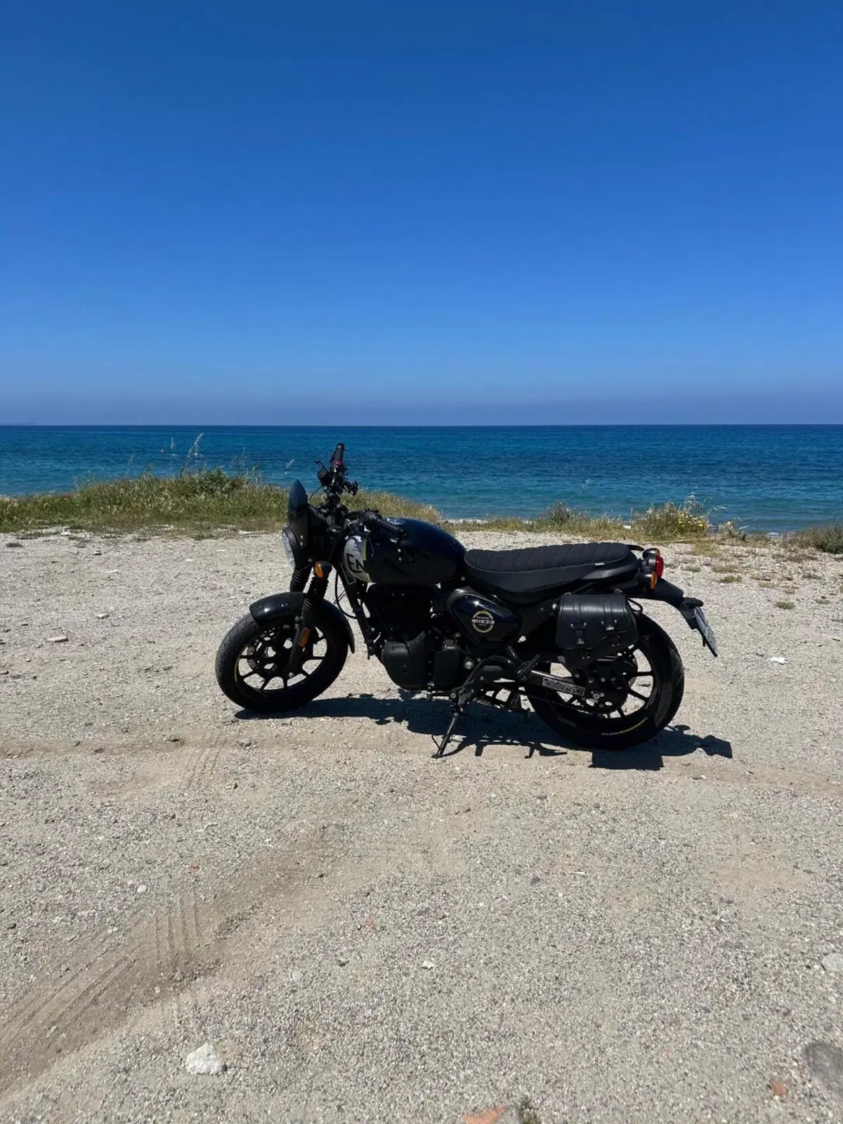 Royal Enfield HNTR 350 (2022 - 26) (4)
