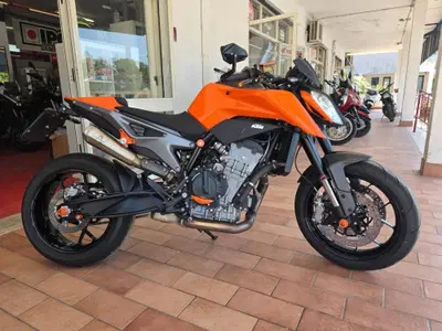 KTM 790 Duke L (2023 - 24) usata