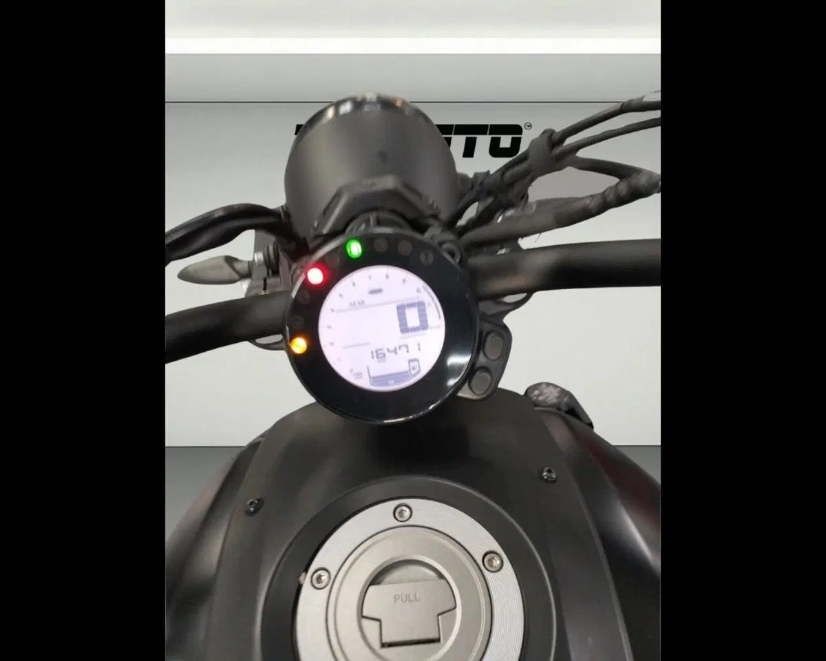 Yamaha XSR 700 ABS (2016 - 20) (5)