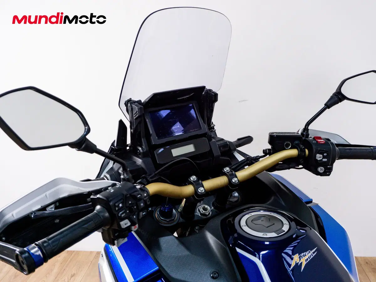 Honda Africa Twin CRF 1100L DCT (2022 - 23) (11)