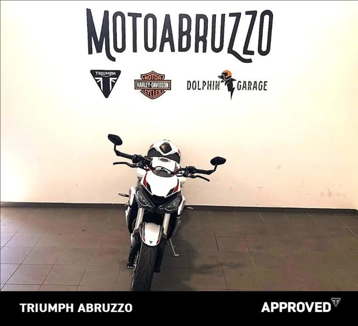 Triumph Street Triple S (2020 - 23) (7)