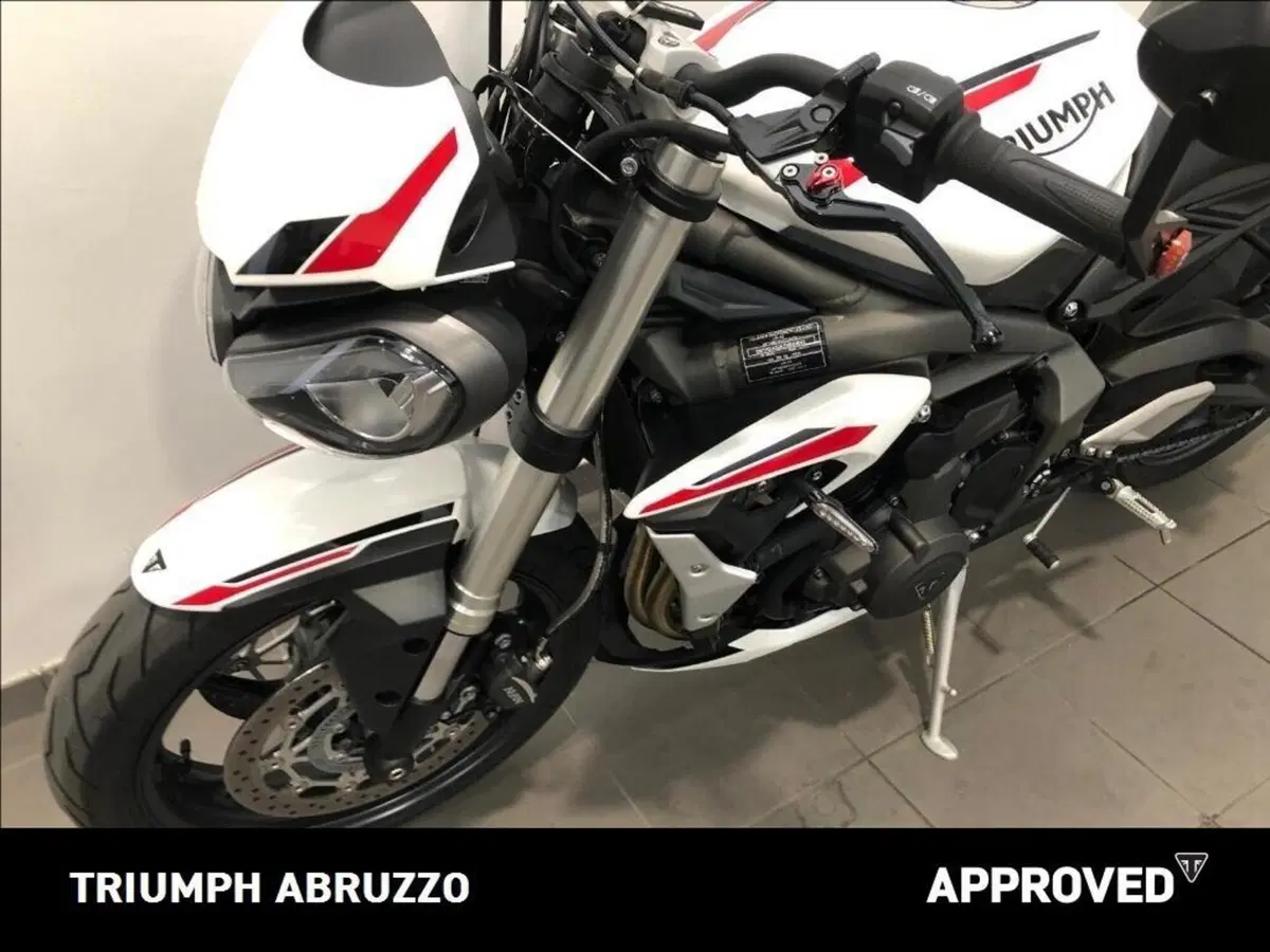 Triumph Street Triple S (2020 - 23) (2)