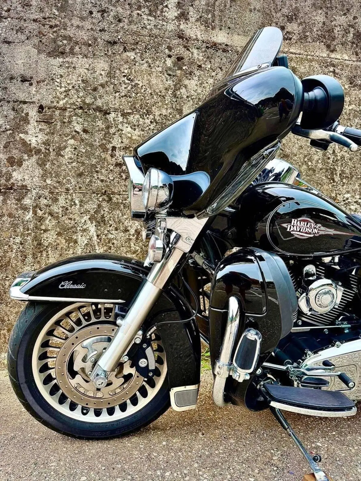 Harley-Davidson 1690 Electra Glide Classic (2010 - 12) - FLHTC (12)