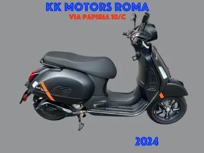 Vespa GTS 300 Super Sport (2023 - 24) usata