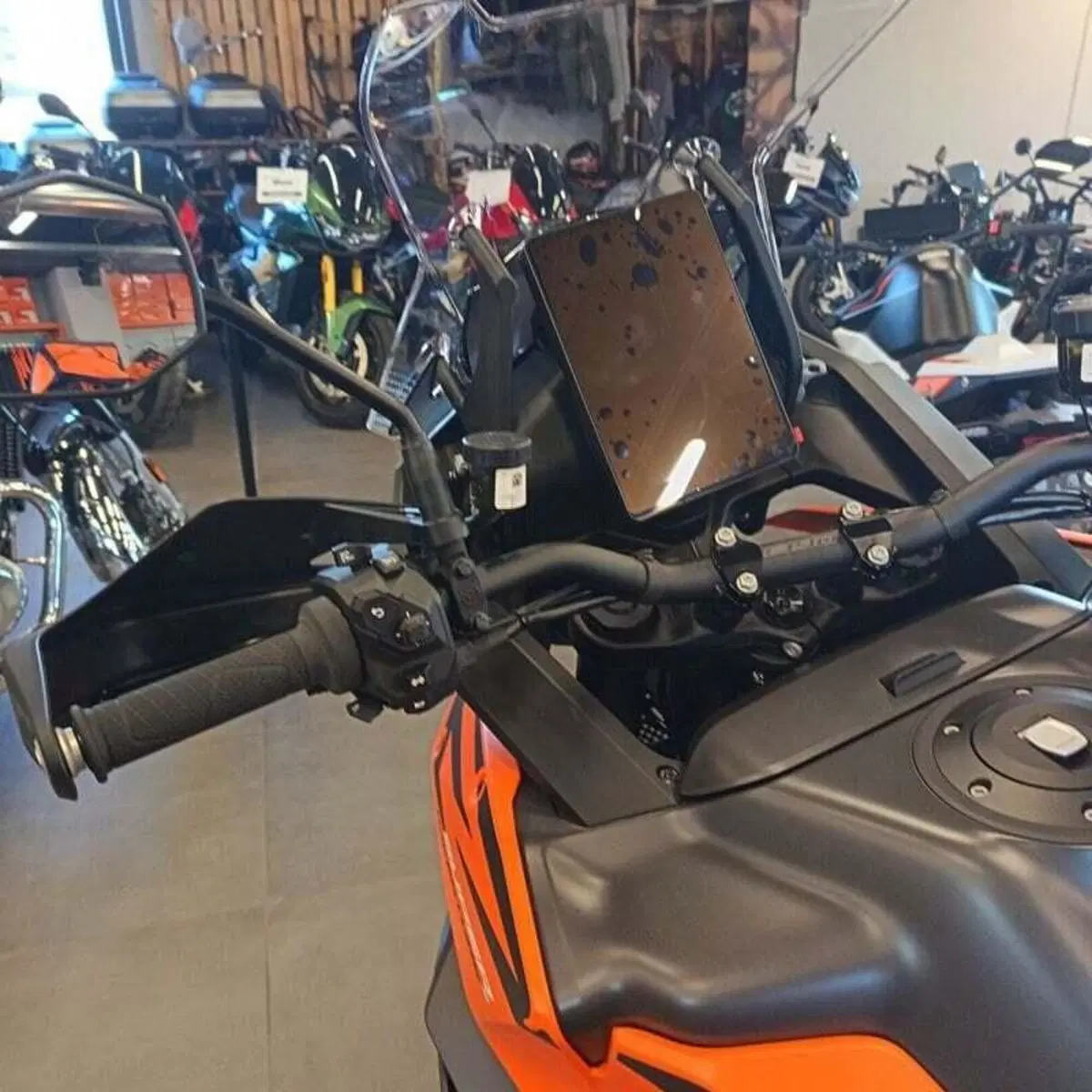 KTM 1390 Super Adventure S (2026) (10)