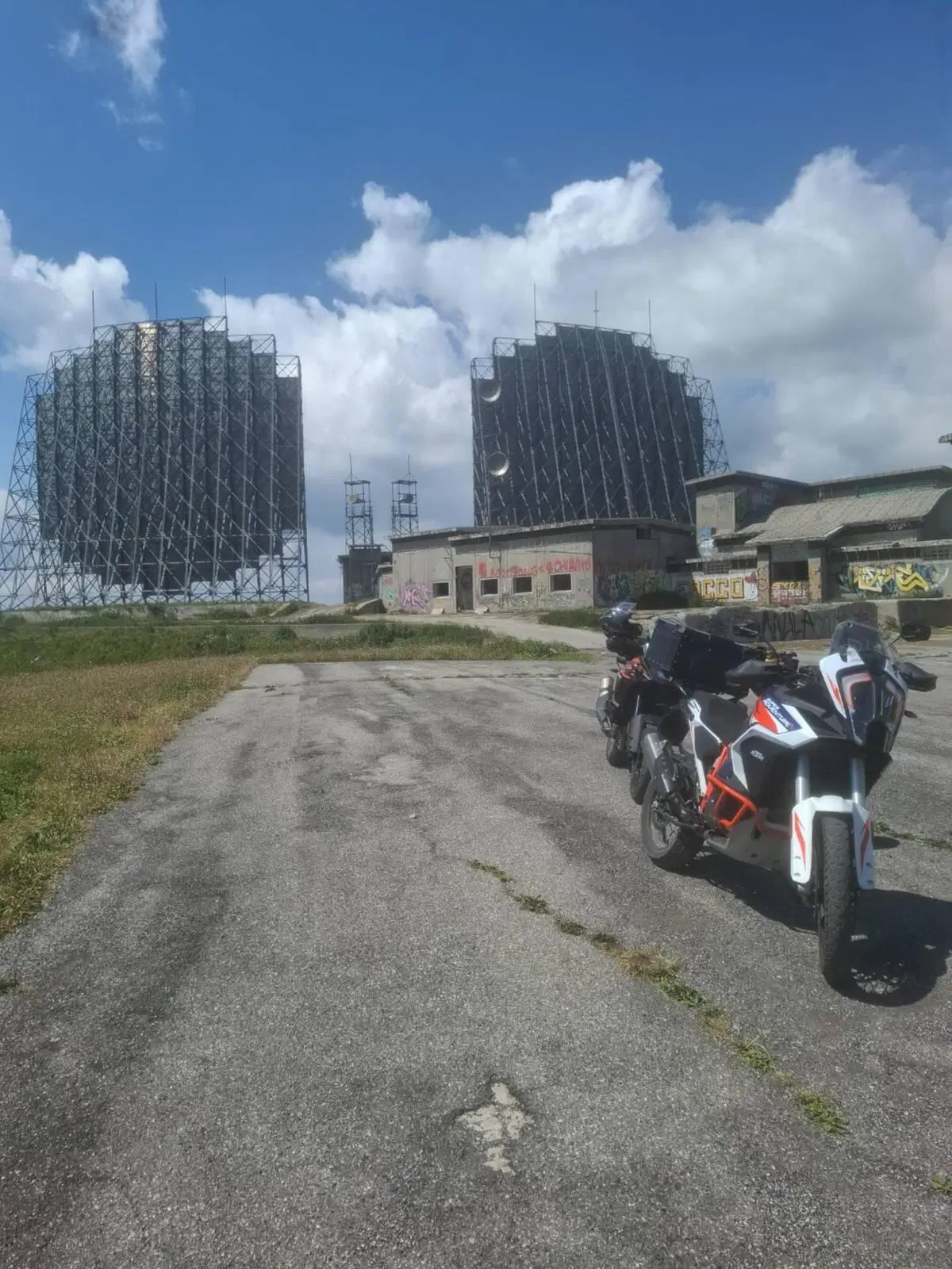 KTM 1290 Super Adventure R (2022 - 25) (2)