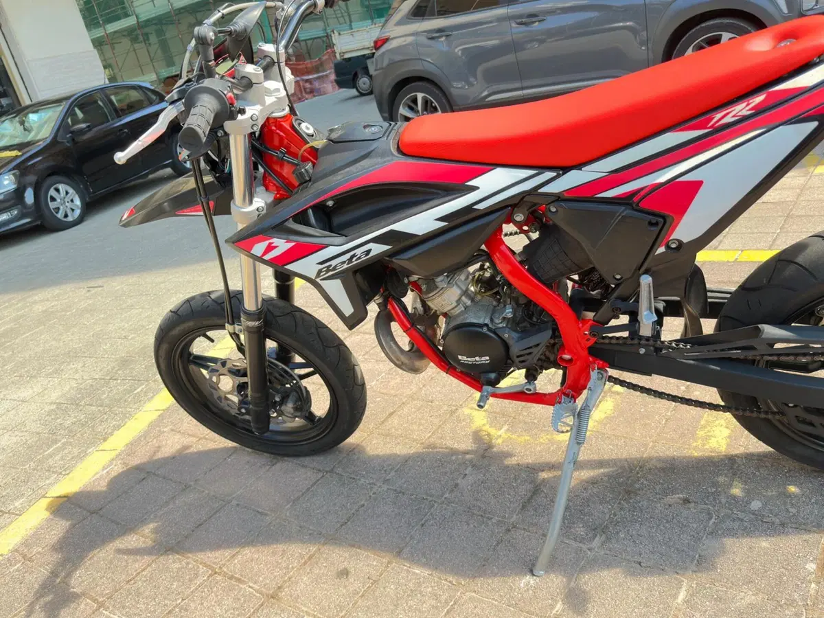 Betamotor RR 50 Motard Sport (2021 - 26) (3)