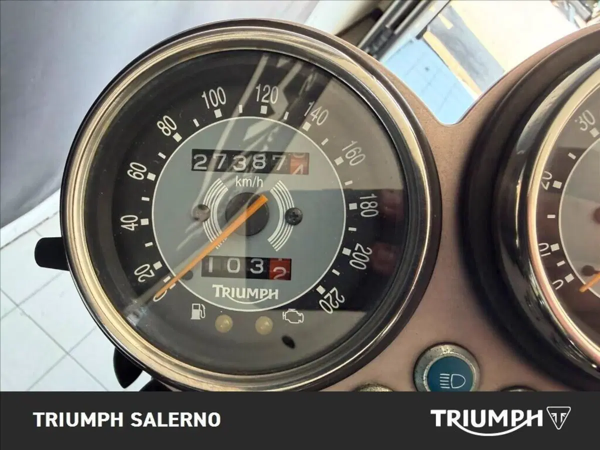 Triumph Bonneville (2007 - 16) (6)