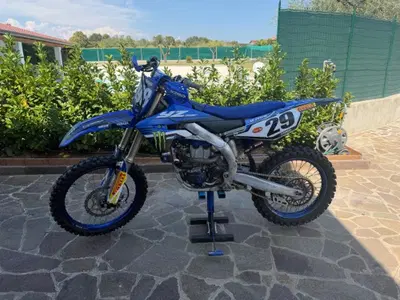 Yamaha YZ 250 F (2021) usata