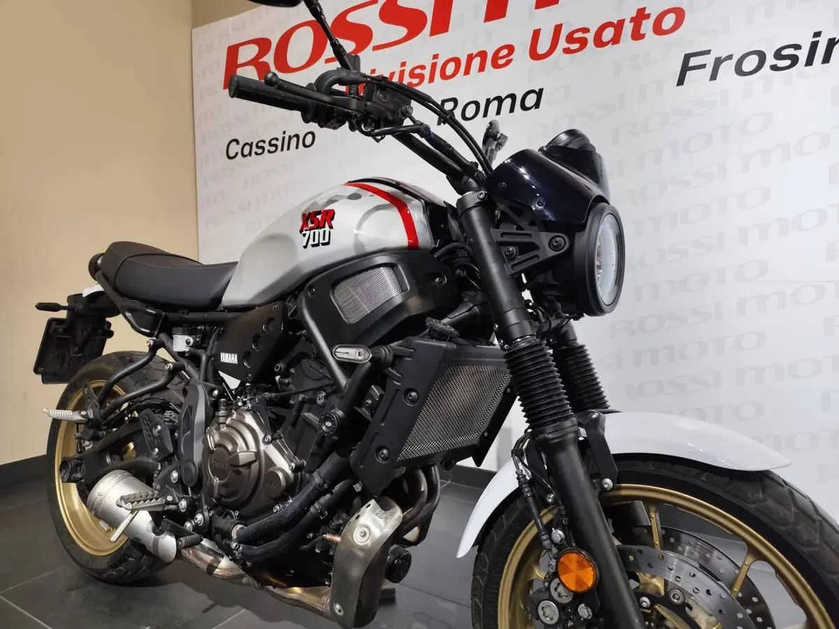 Yamaha XSR 700 XTribute (2022 - 24) (3)