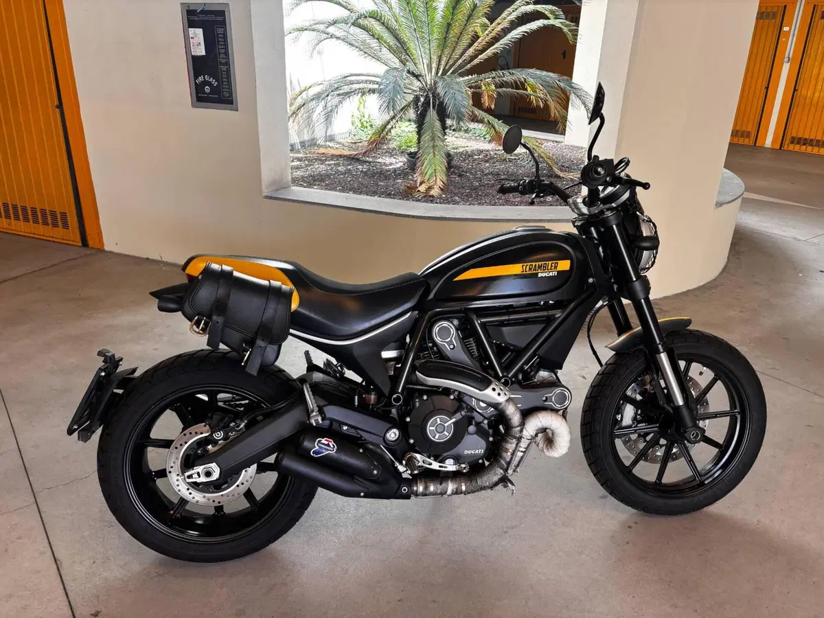 Ducati Scrambler 800 Full Throttle (2015 - 16) (2)