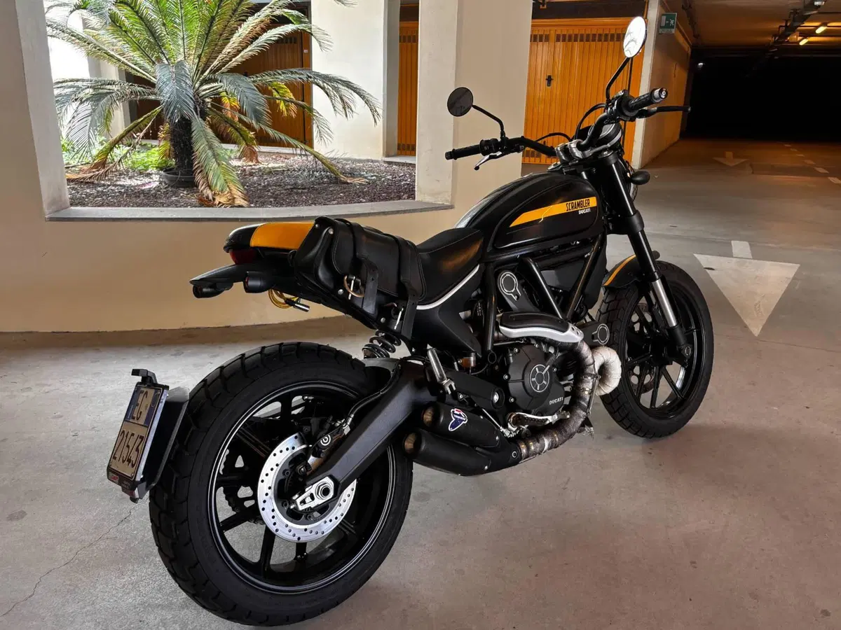 Ducati Scrambler 800 Full Throttle (2015 - 16) (4)