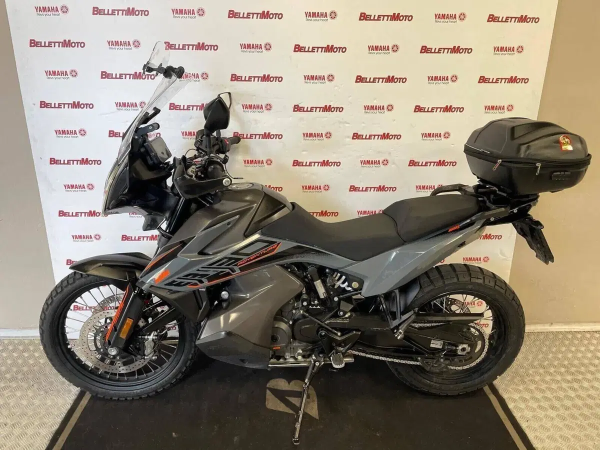 KTM 890 Adventure (2022)
