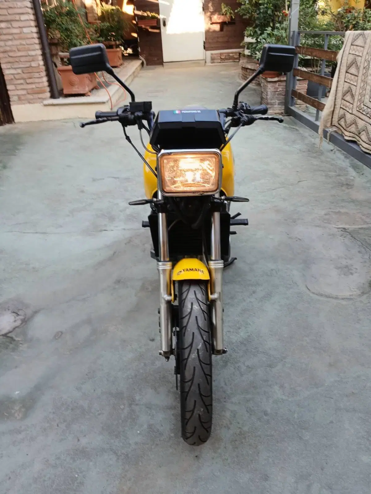 Yamaha Xz550  (2)