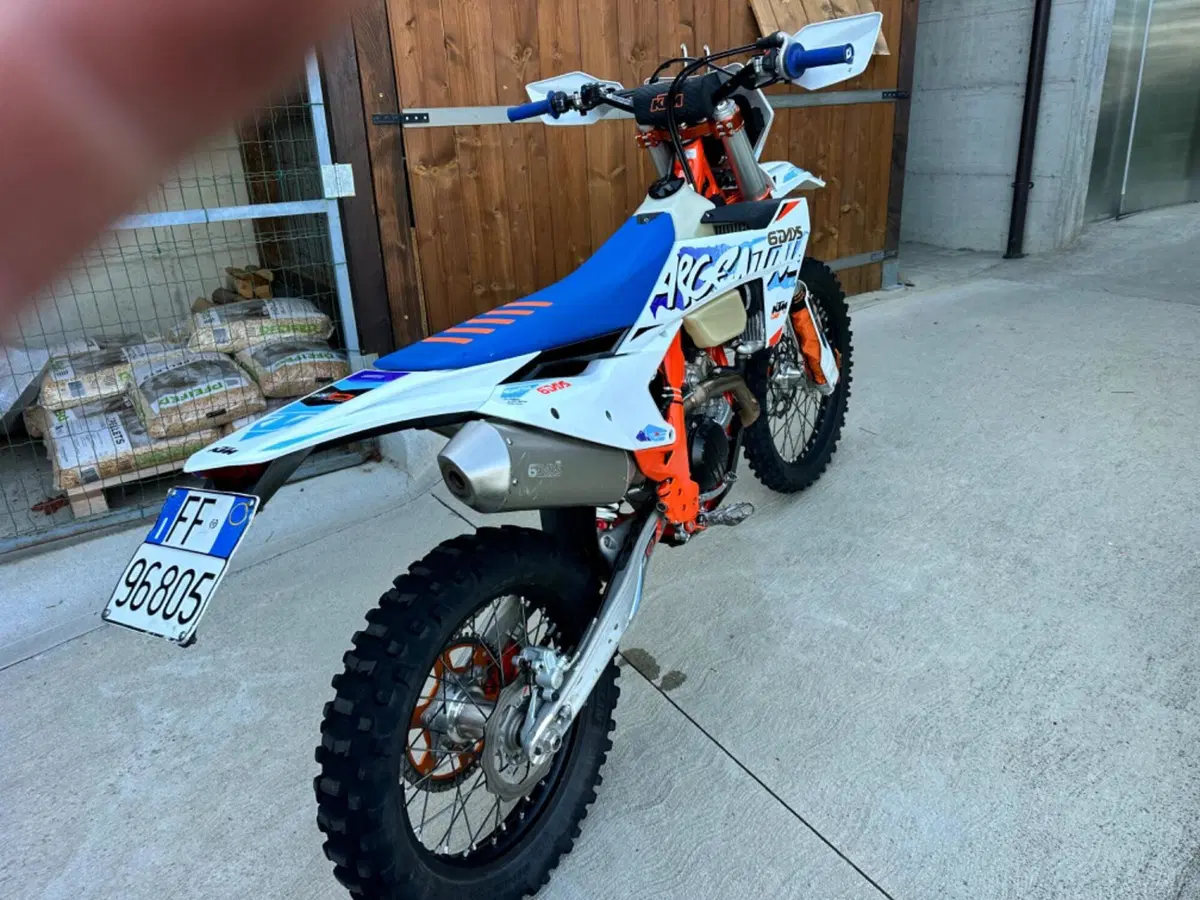 KTM 450 EXC-F Six Days (2024) (3)