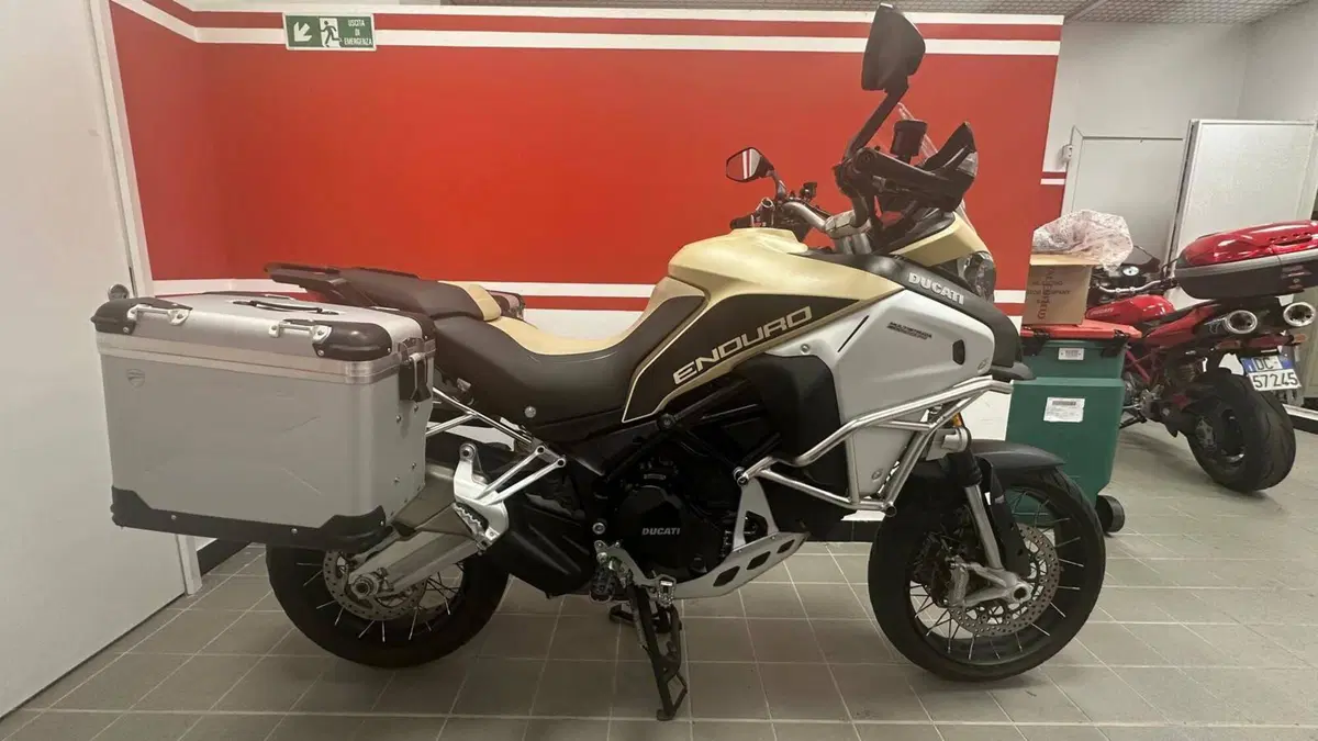Ducati Multistrada 1200 Enduro (2016 - 18) (2)