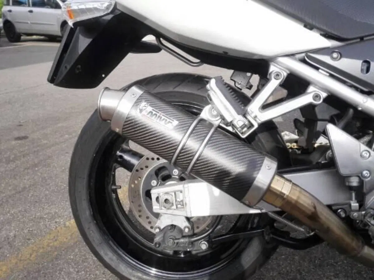 Suzuki GSF 1200 Bandit (2001 - 06) (3)