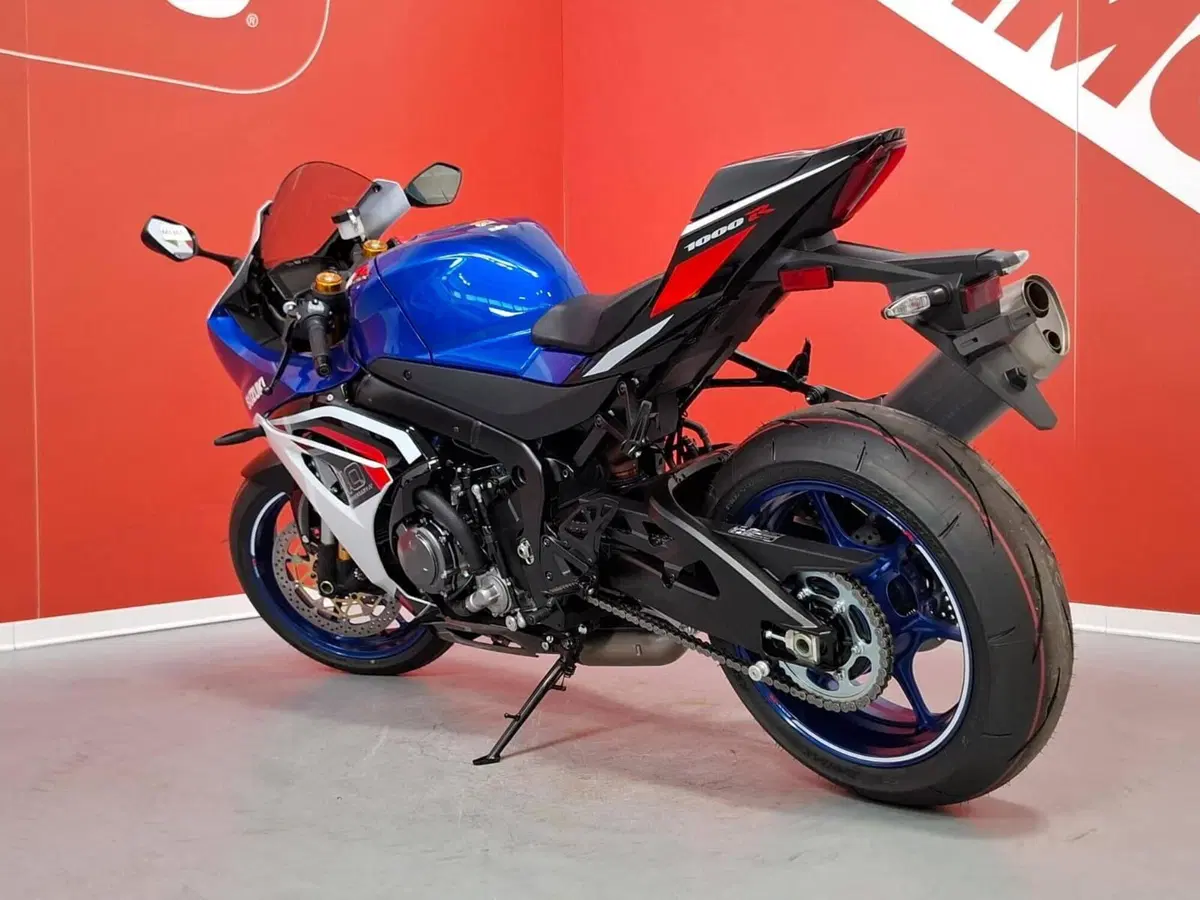 Suzuki GSX-R1000R (2026) (3)
