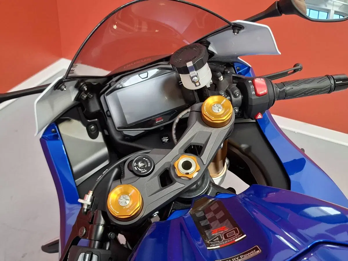 Suzuki GSX-R1000R (2026) (9)