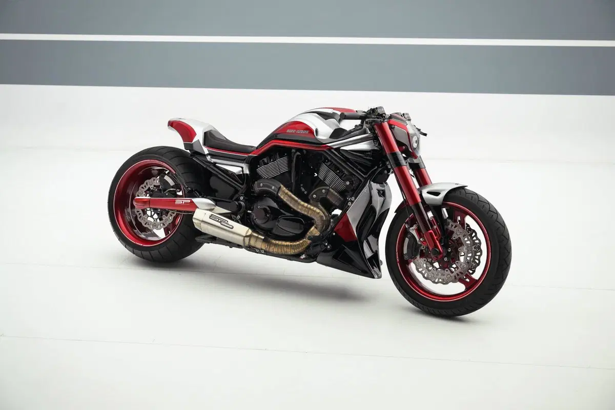 Harley-Davidson 1130 Street Rod (2006 - 07) - VRSCR