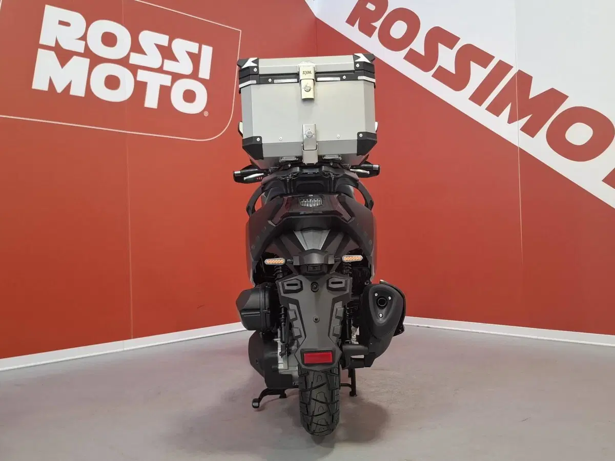 Sym ADX 300 (2024 - 26) (4)