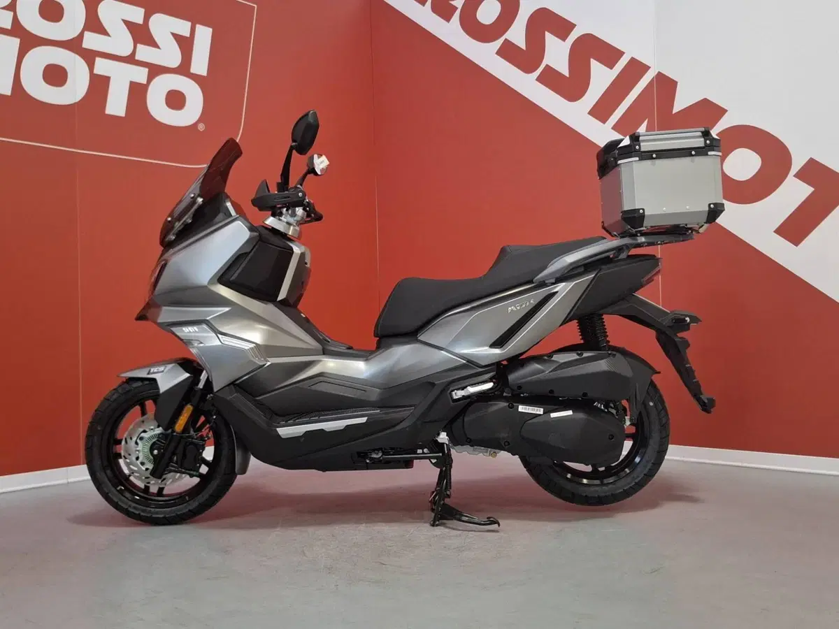 Sym ADX 300 (2024 - 26) (6)