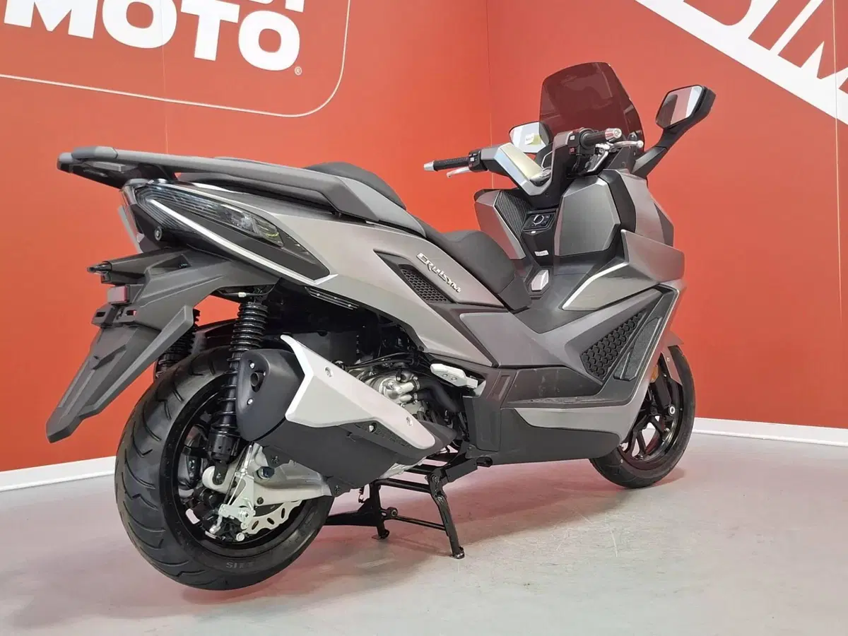 Sym CruiSym 400 (2026) (3)