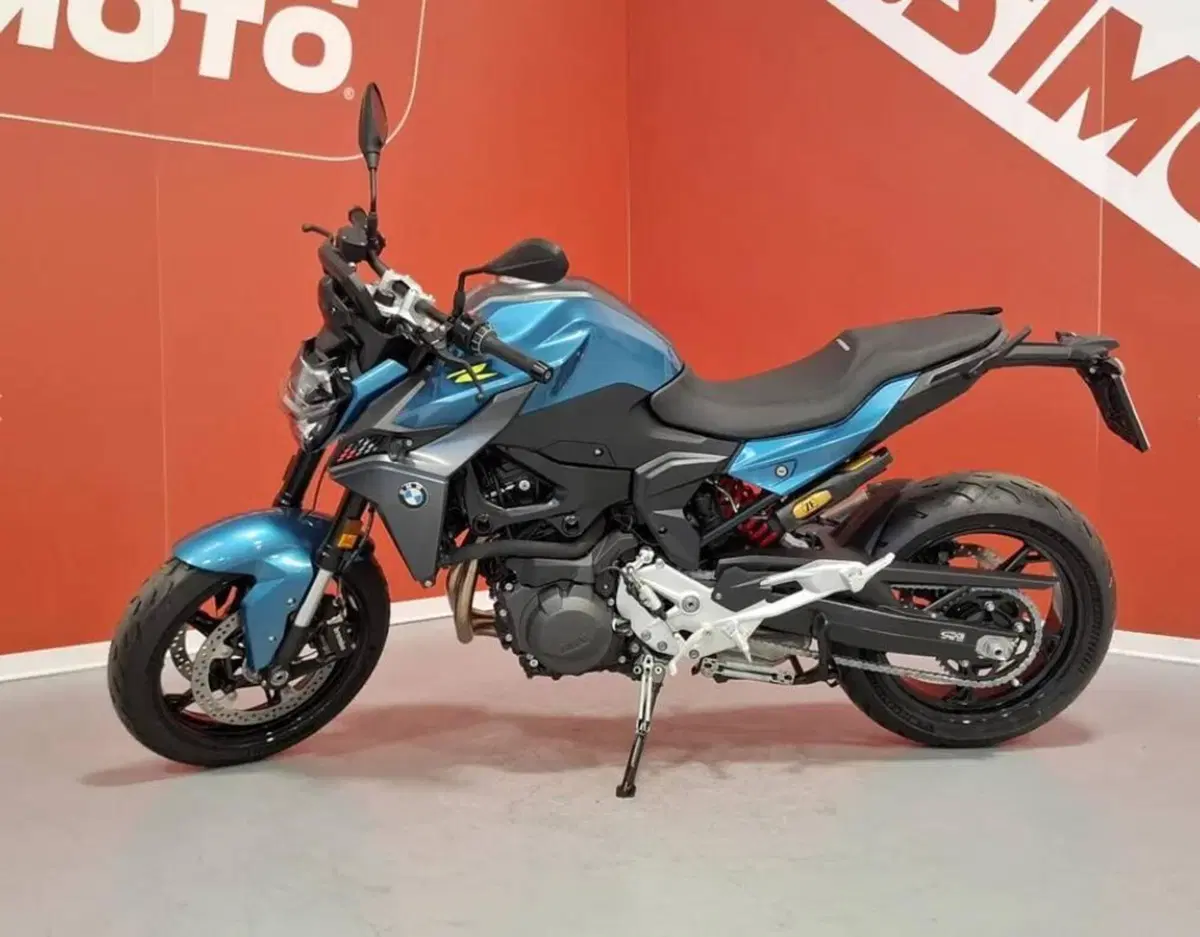 Bmw F 900 R (2021 - 24) (3)