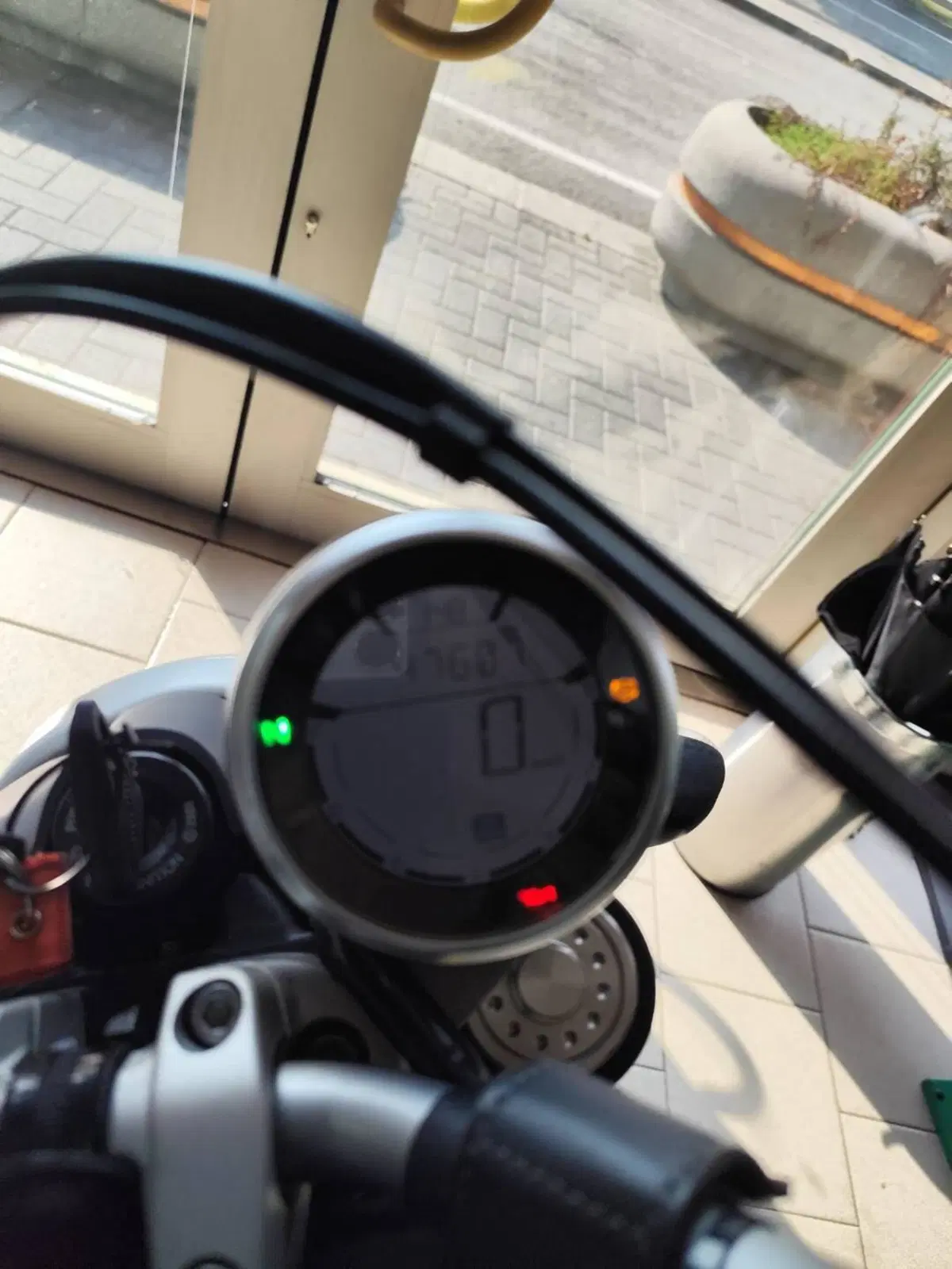 Ducati Scrambler 800 Icon (2015 - 16) (5)