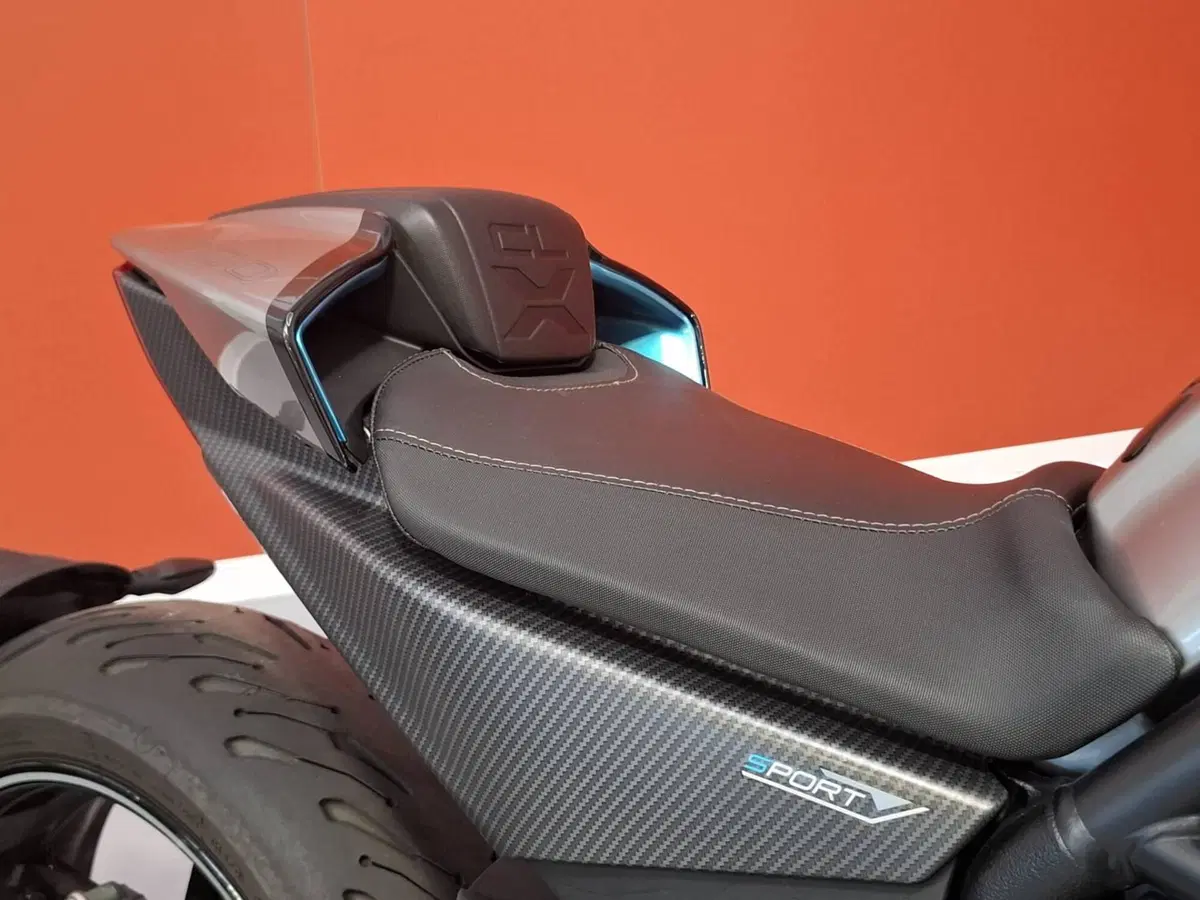 CFMOTO 700CL-X Sport (2022 - 26) (9)