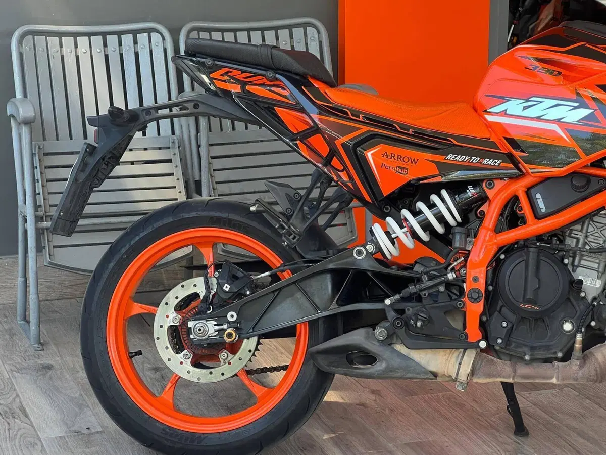 KTM 390 Duke (2024 - 25) (4)