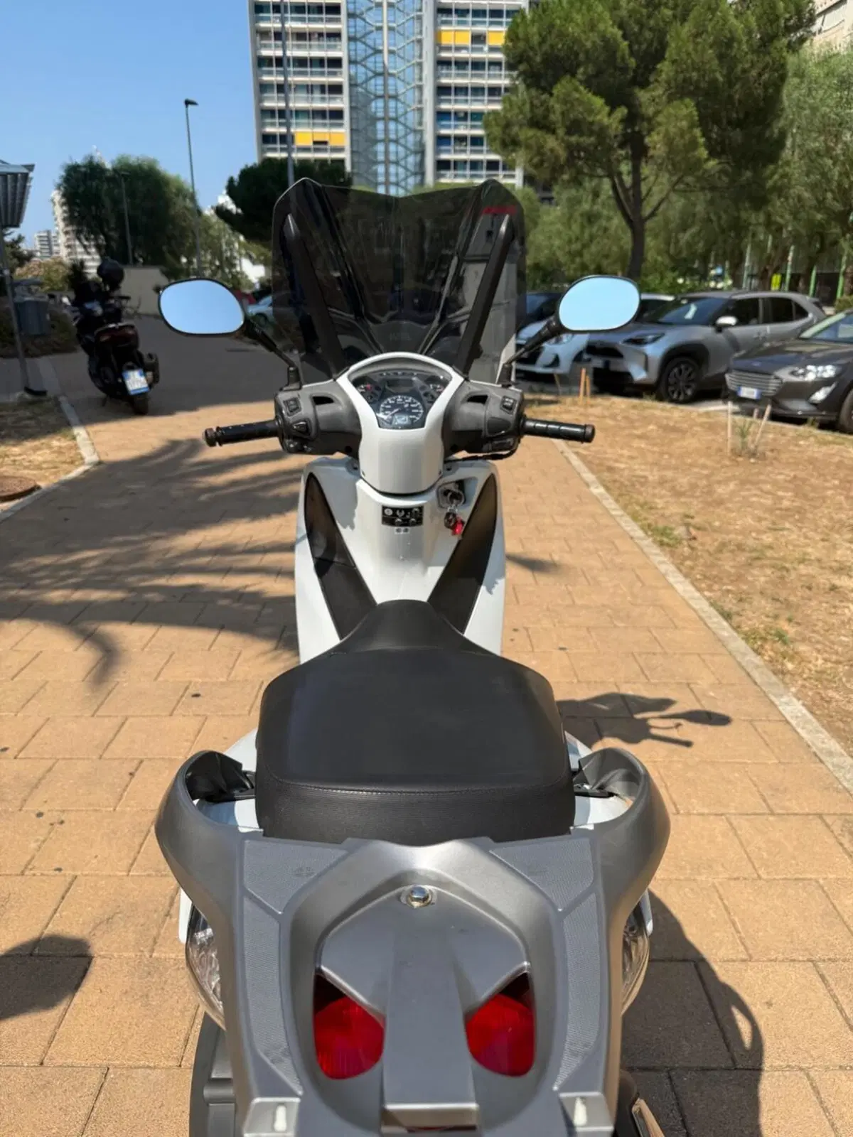 Honda SH 125 i ABS (2013 - 17) (4)