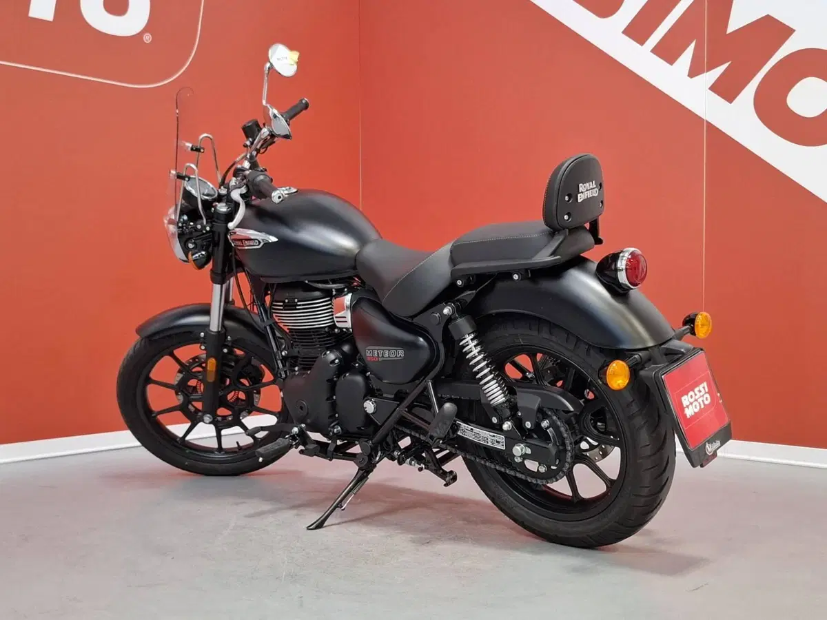 Royal Enfield Meteor 350 (2021 - 26) (5)