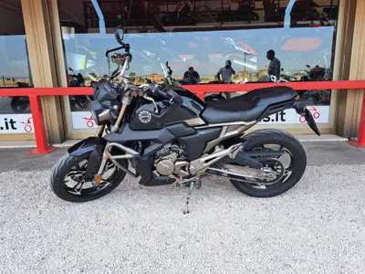 Zontes ZT125-G1 (2020 - 26) usata