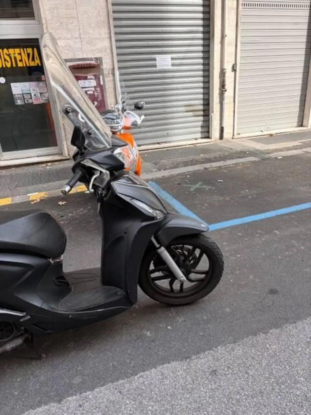 Kymco People 125i S (2021 - 25) (3)