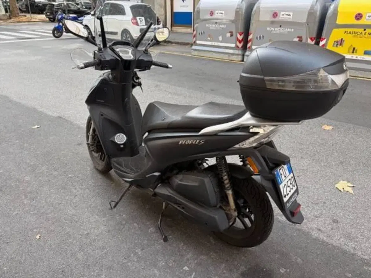 Kymco People 125i S (2021 - 25) (6)