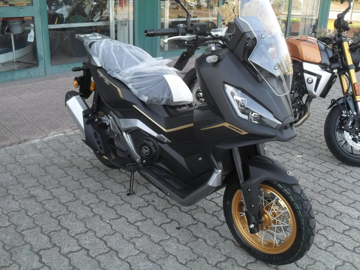Keeway Motor XDV 125 EVO PRO (2025 - 26) (6)