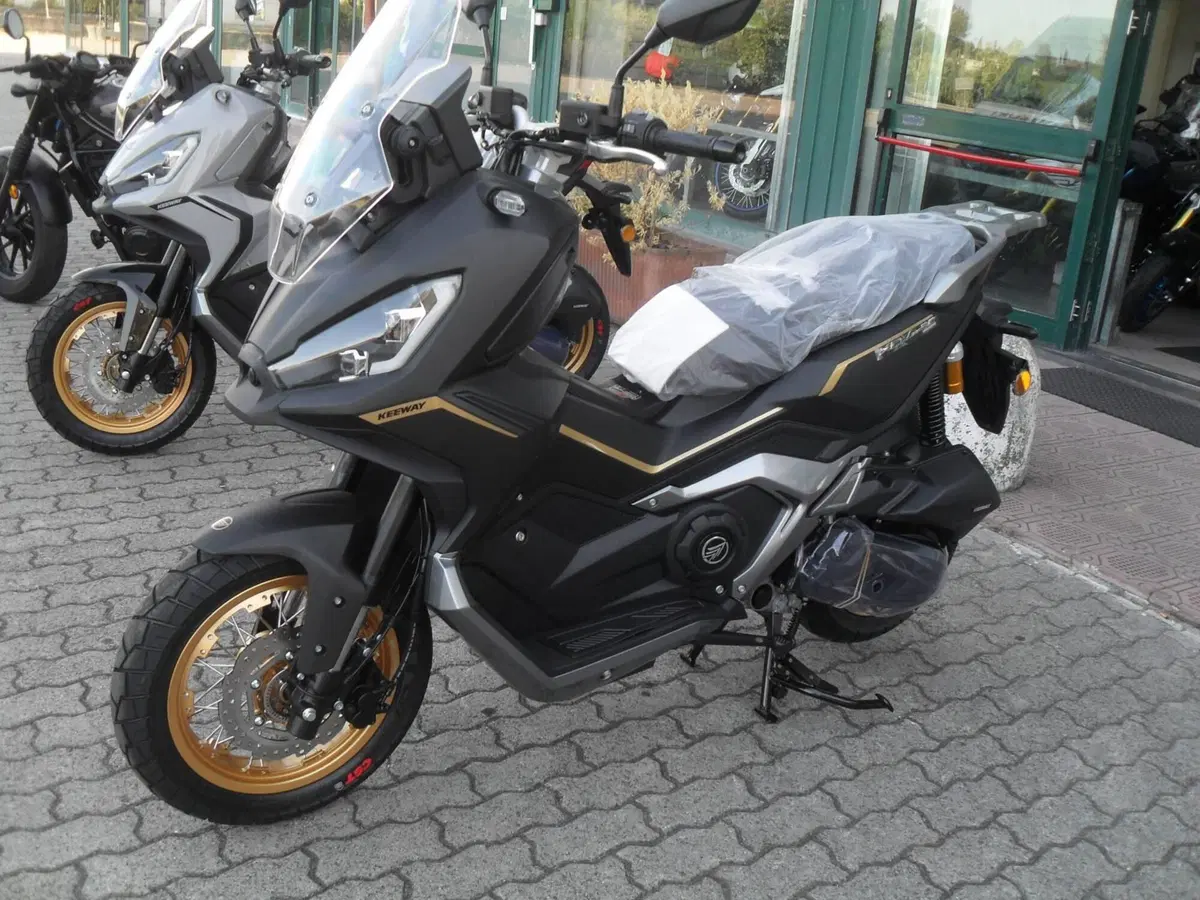 Keeway Motor XDV 125 EVO PRO (2025 - 26) (8)