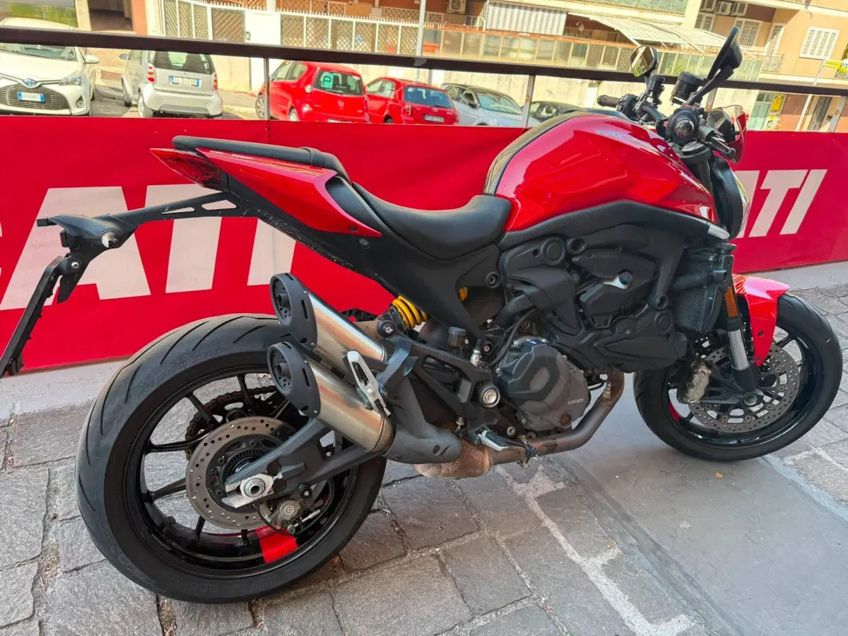 Ducati Monster 937 + (2021 - 25) (4)