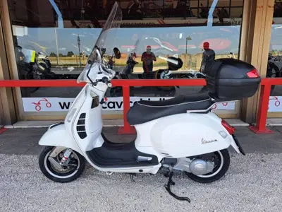 Vespa GTS 300 Super (2008 - 16) usata
