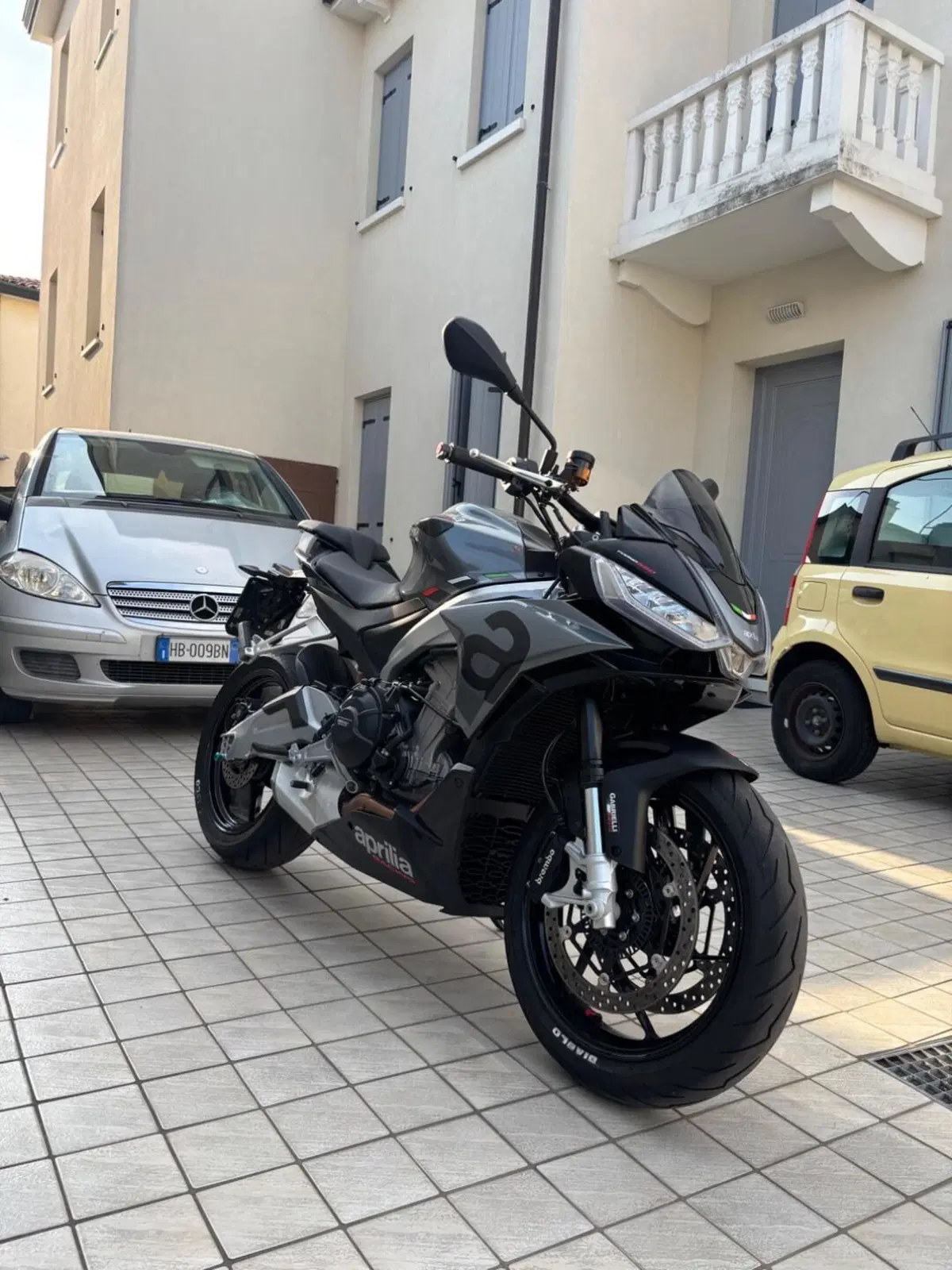 Aprilia Tuono 660 (2021 - 25)