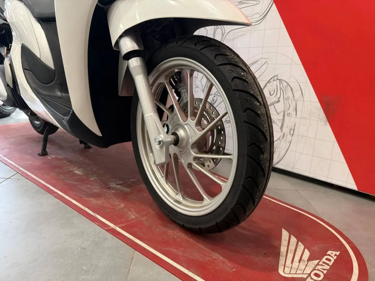 Honda SH 125 Mode (2024 - 26) (9)