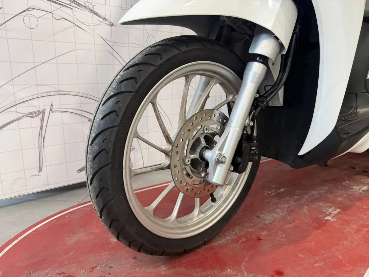 Honda SH 125 Mode (2024 - 26) (10)