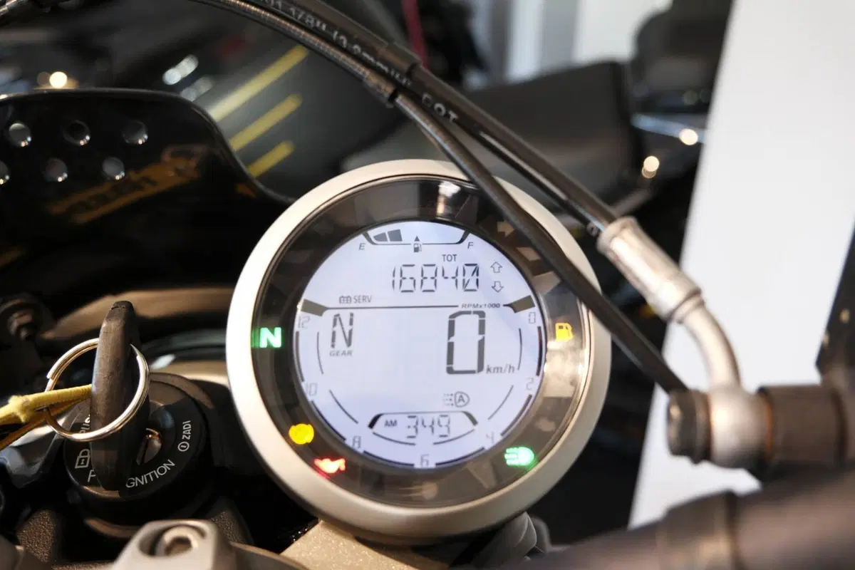 Ducati Scrambler 800 Icon (2017 - 20) (7)